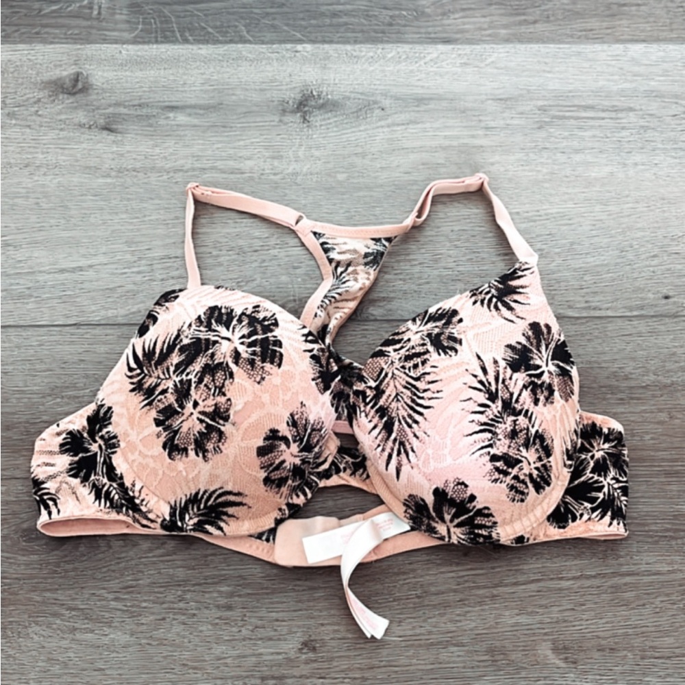 VS Pink Bra